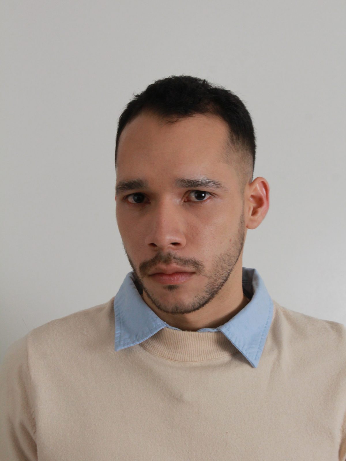 Gabriel Guzmán  — frame 1