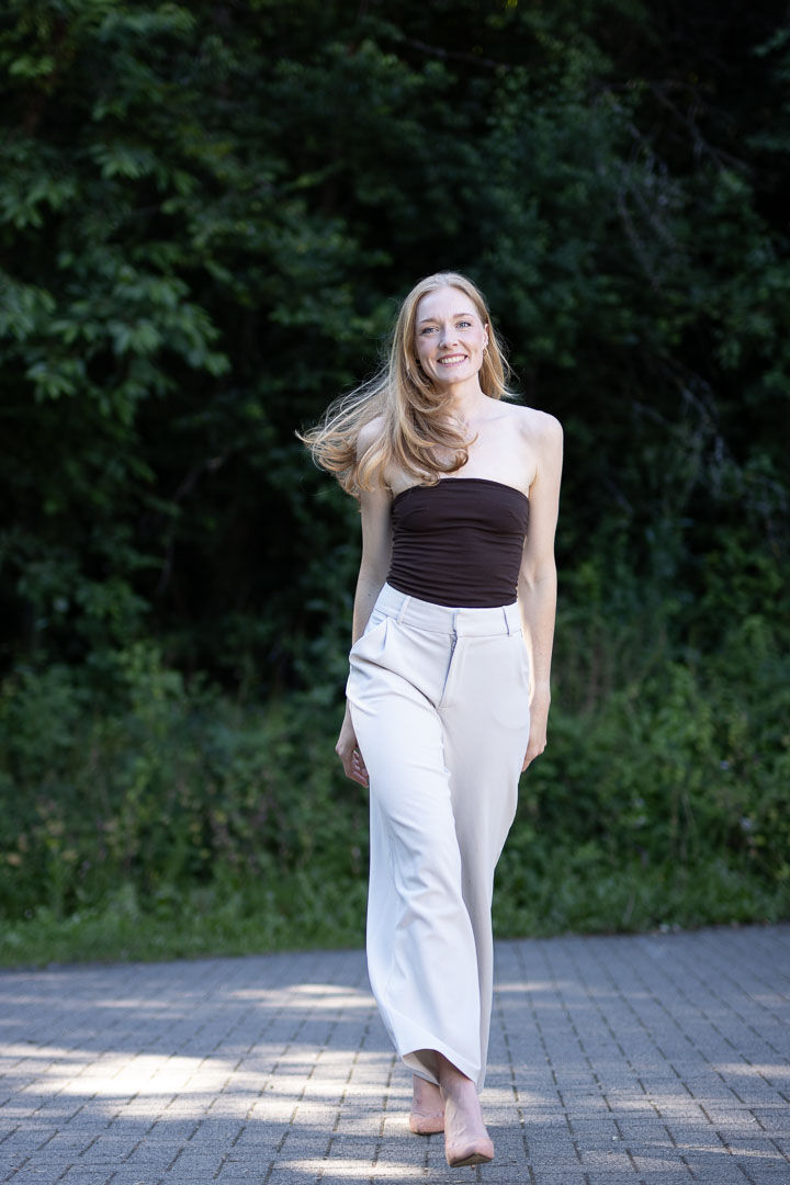 Jessica Streser — frame 5