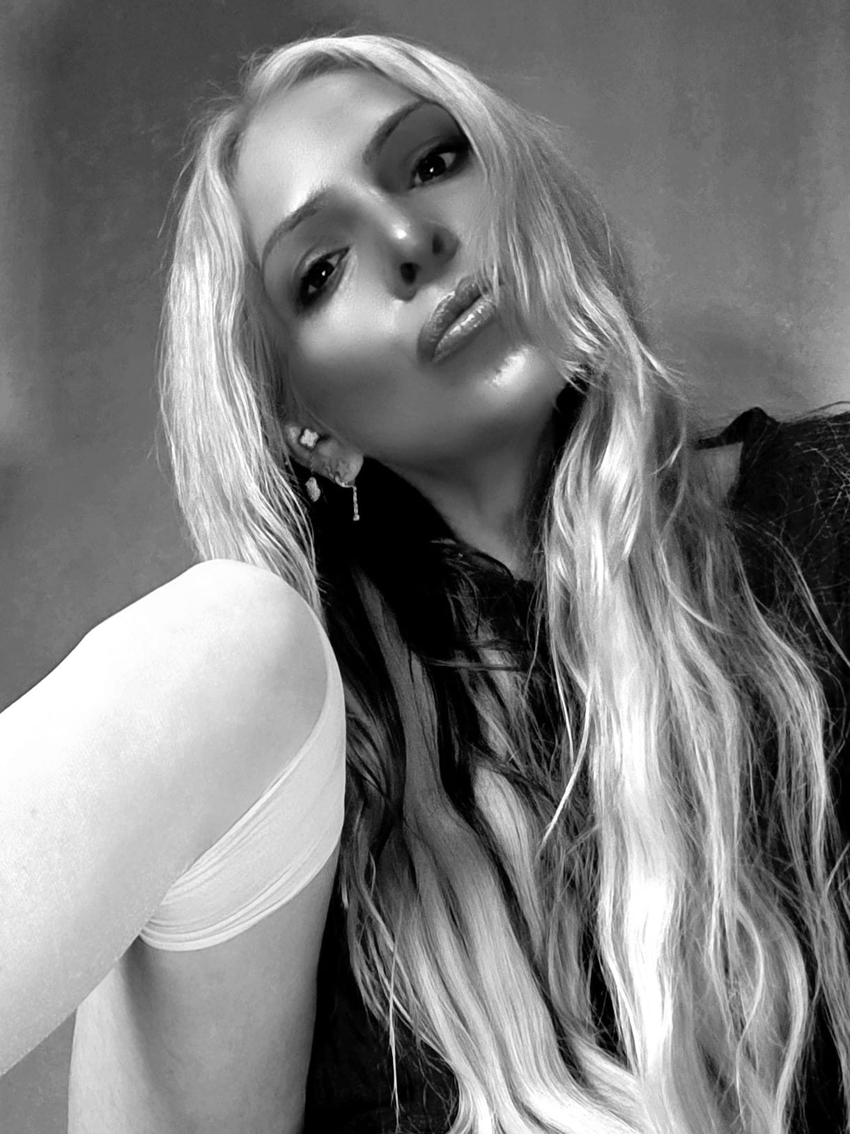 Zoe gale