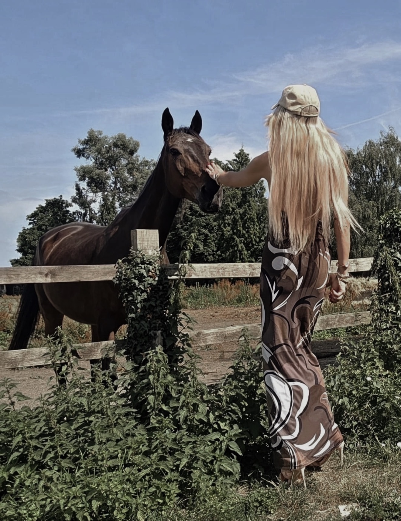Zoe gale — frame 29