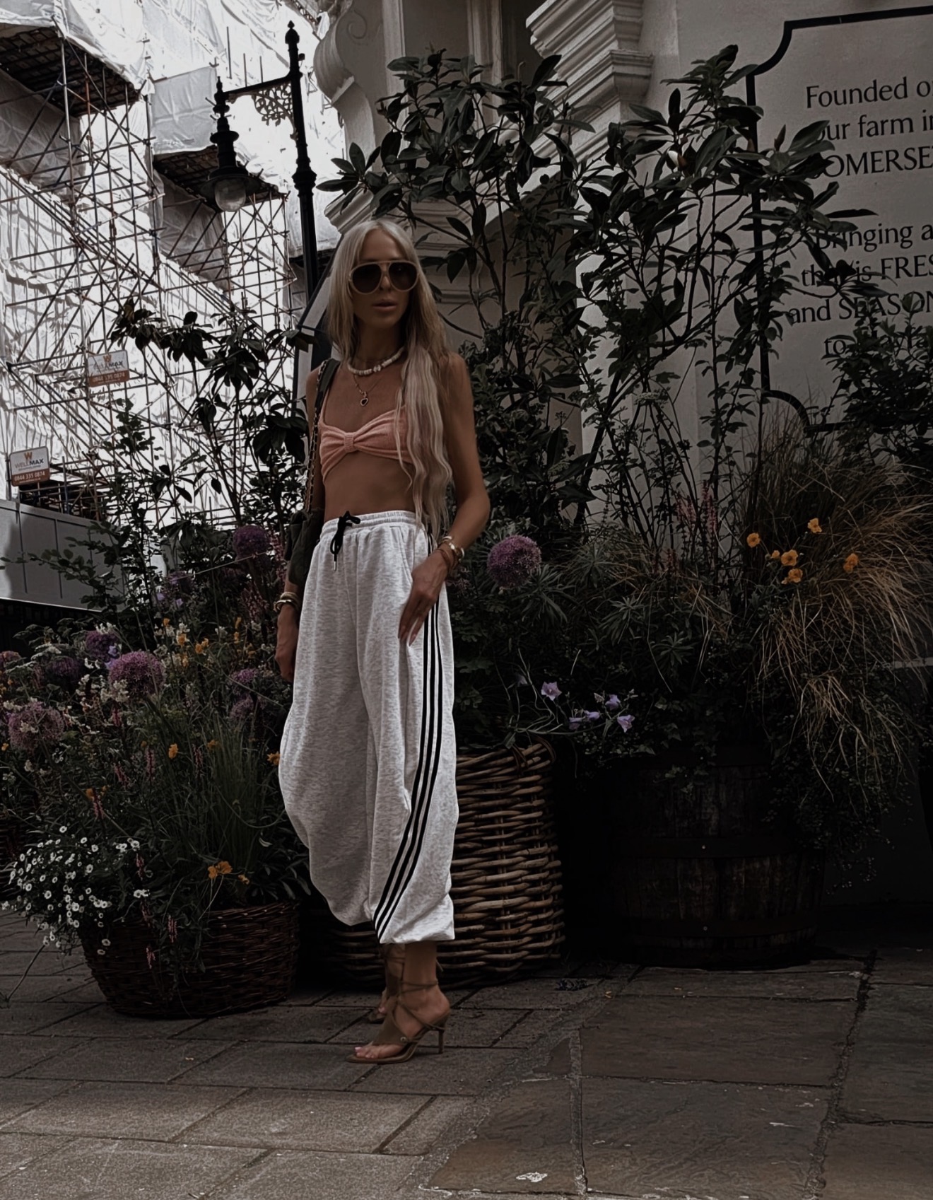 Zoe gale — frame 44