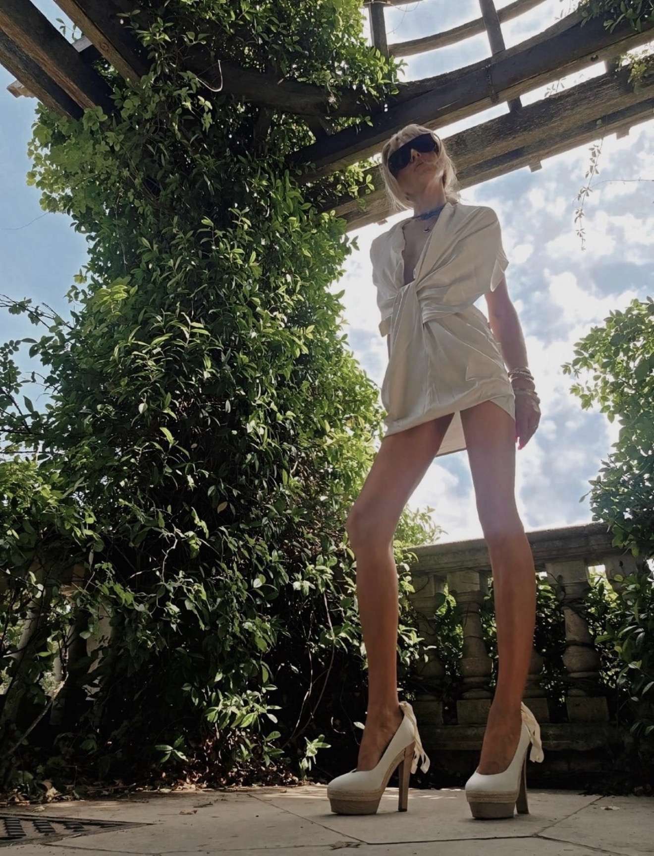 Zoe gale — frame 23