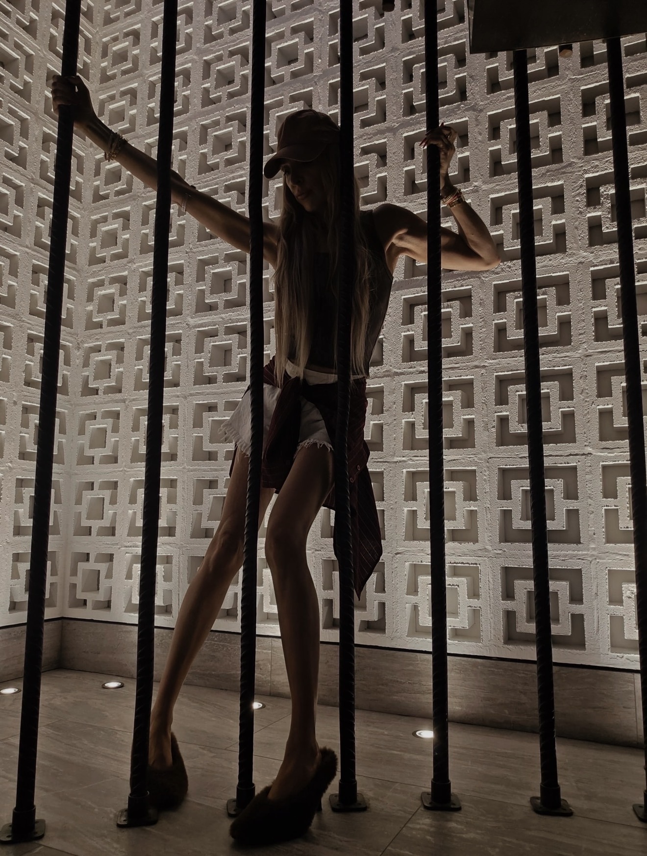 Zoe gale — frame 26