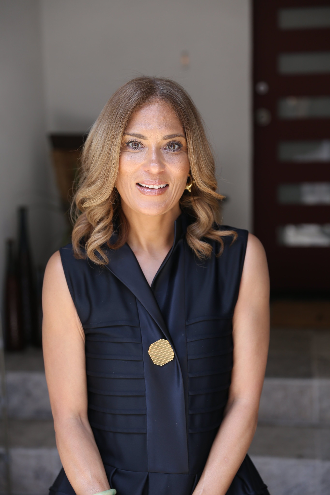 Angela Williams — frame 1