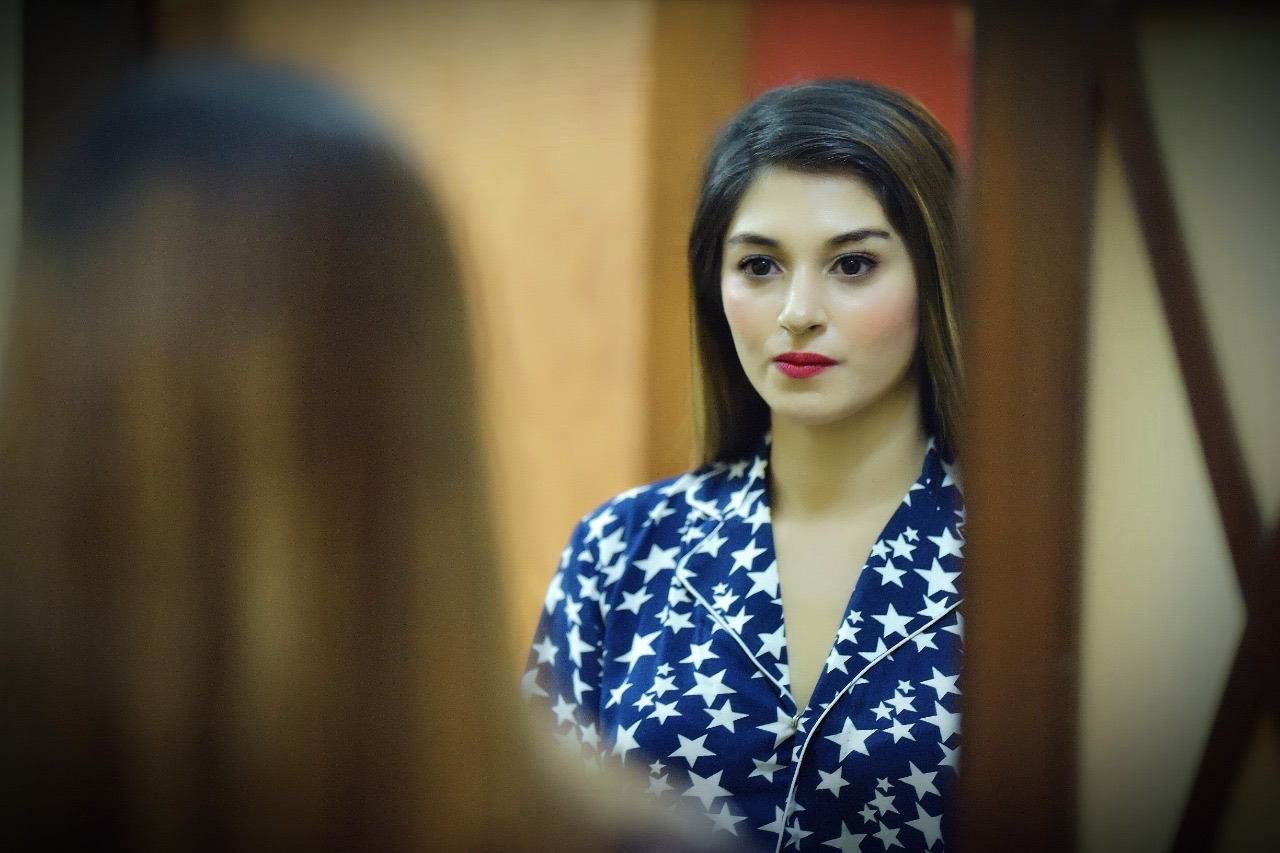 Mehak Khan — frame 17