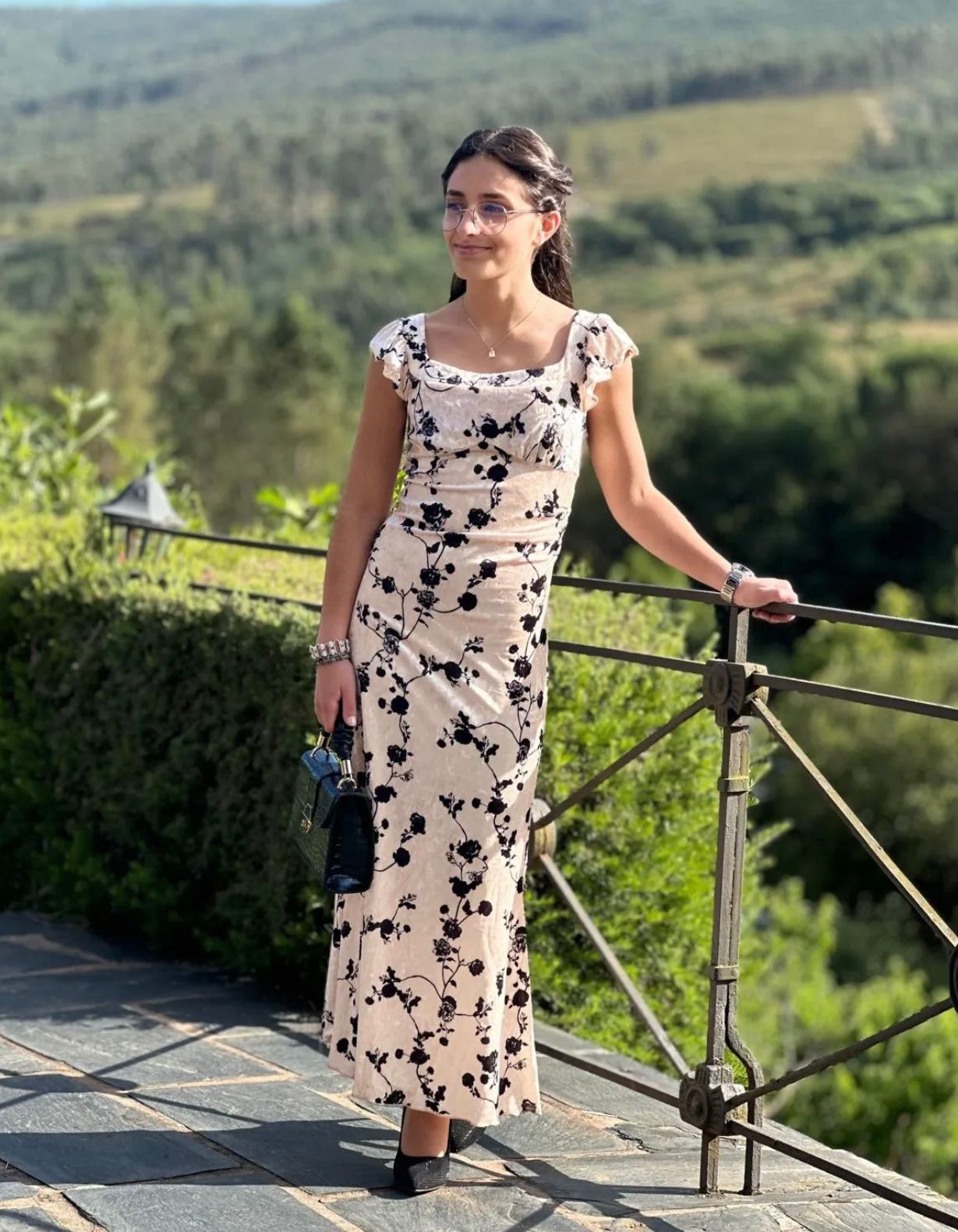Carolina Liane Oliveira  — frame 16