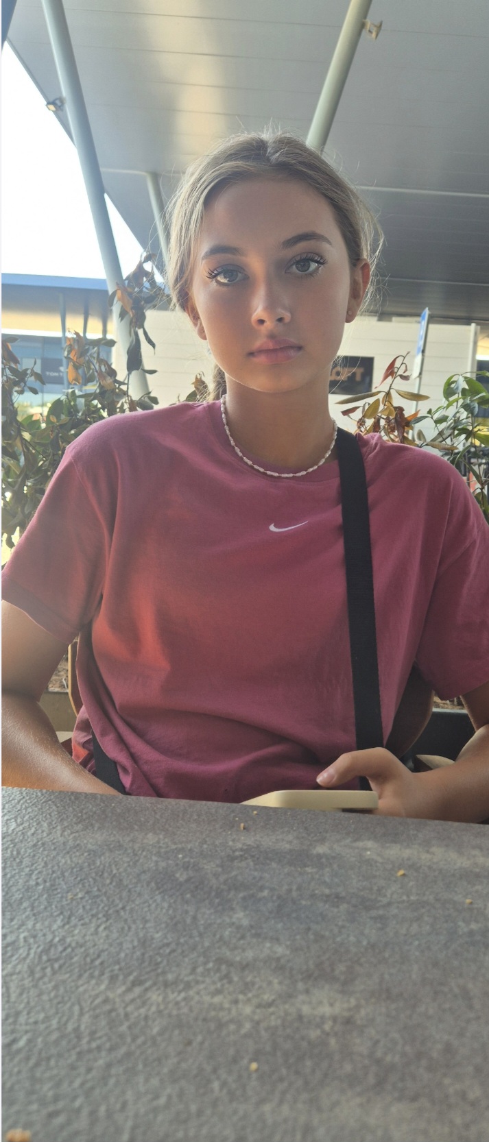 Sandra Mofardin — frame 2
