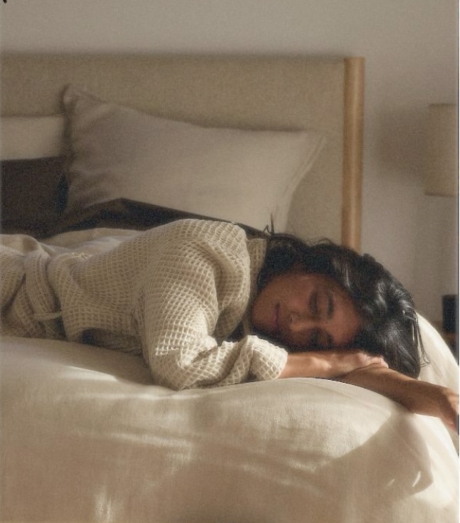 kala jeanneret — frame 6