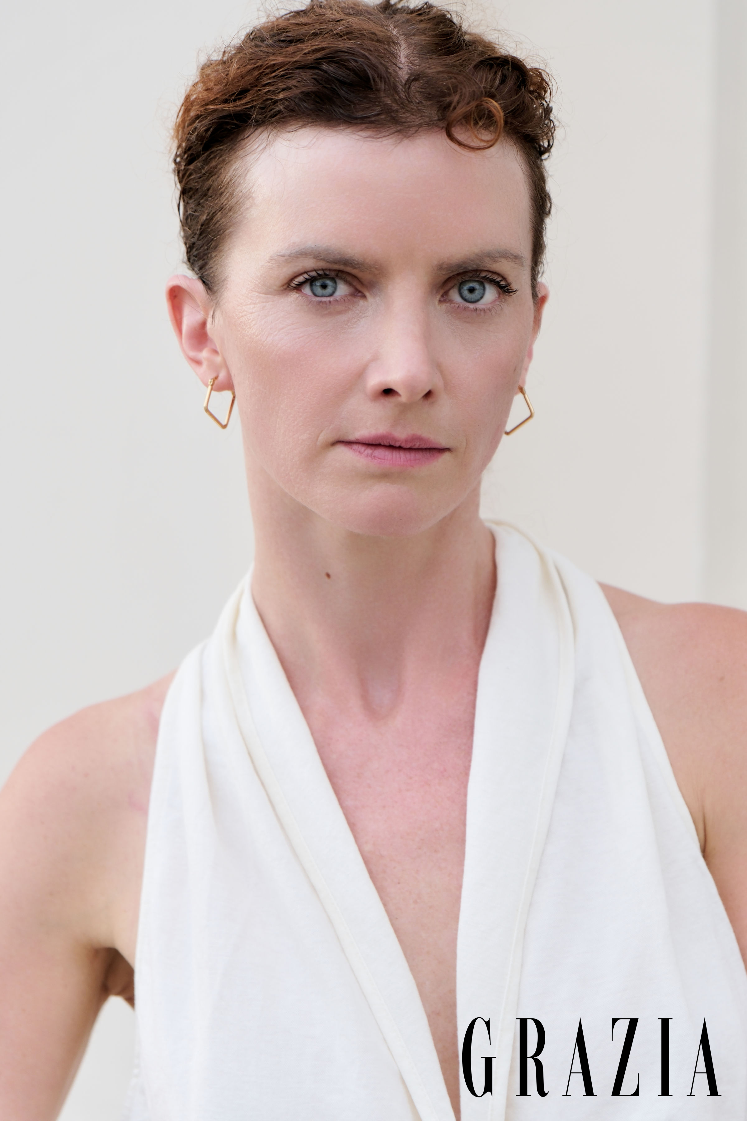 Nora Hellich — frame 21