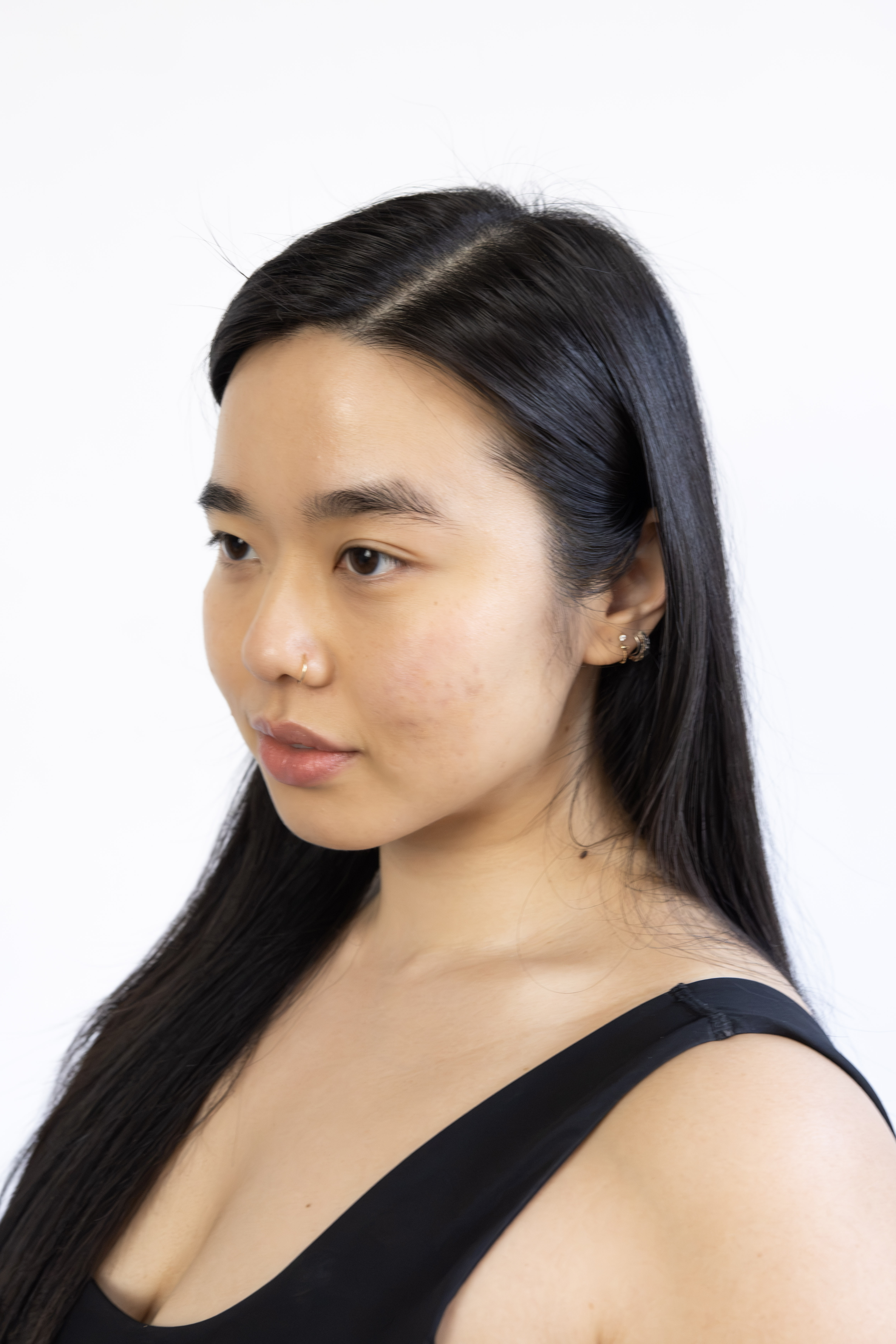 Kamila Hoe — frame 3