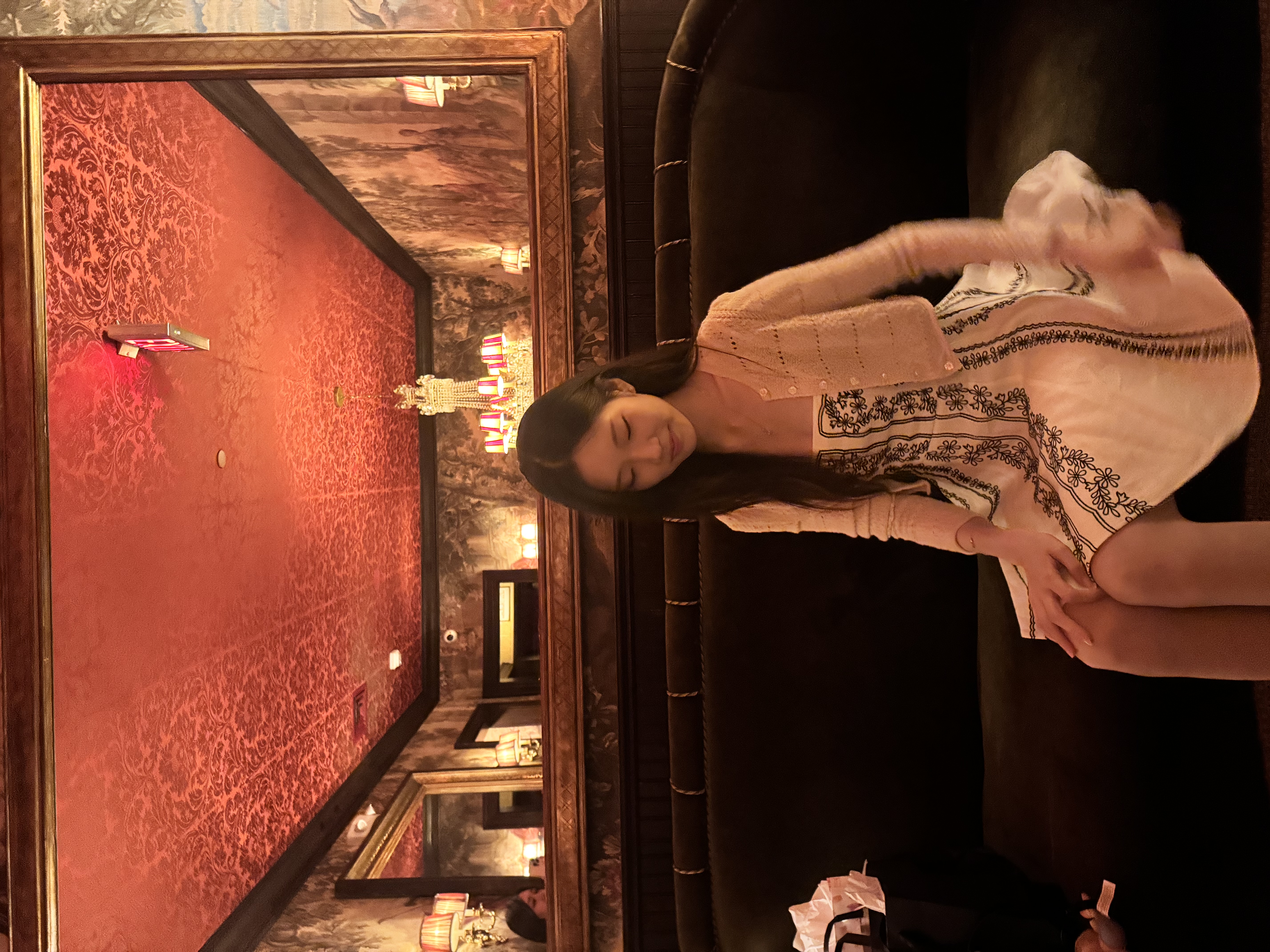 Ella — frame 2