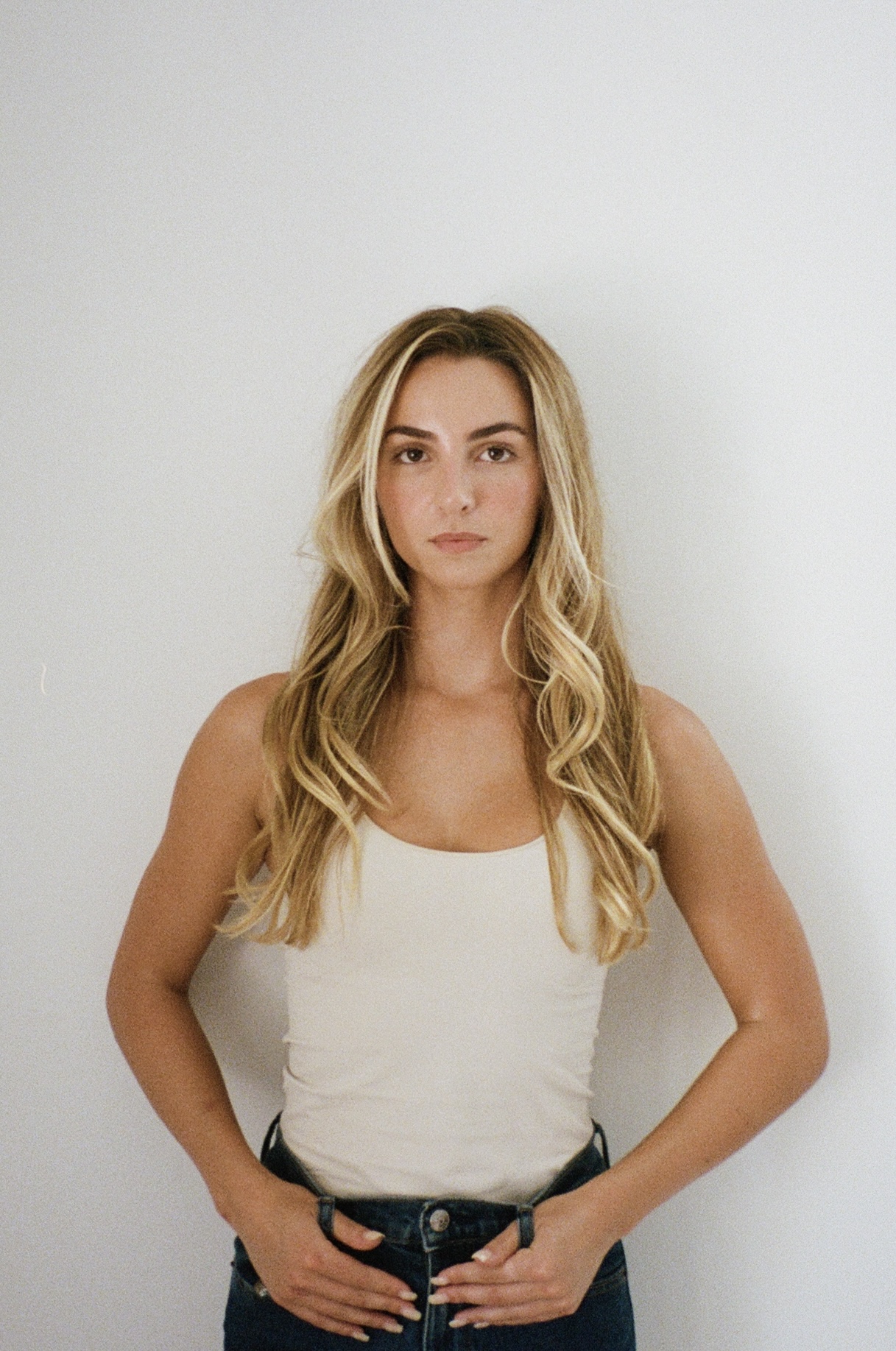 Julia Donovan — frame 3