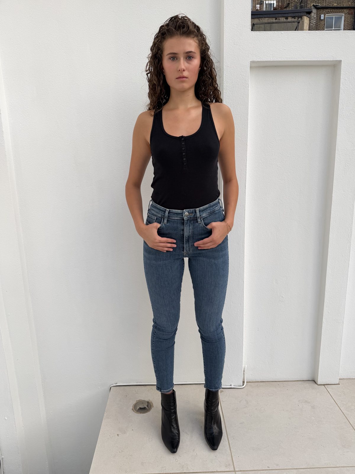 Noelle Quintin — frame 4